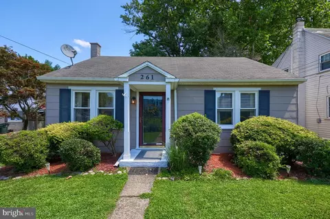 261 Seltzer Ave, Coatesville, PA 19320