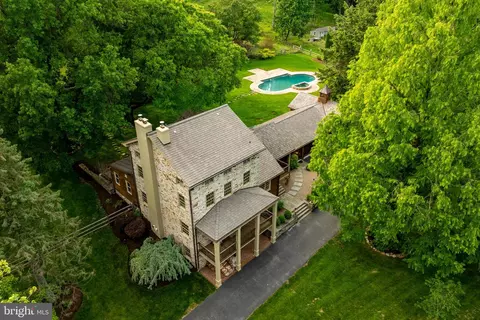 471 Ash Rd, Coatesville, PA 19320
