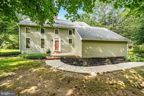 238 Mansion Rd, Elverson, PA 19520