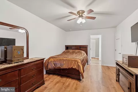 Bedroom - 135 Valley Stream Cir, Chesterbrook, PA 19087 photo 2 of 2