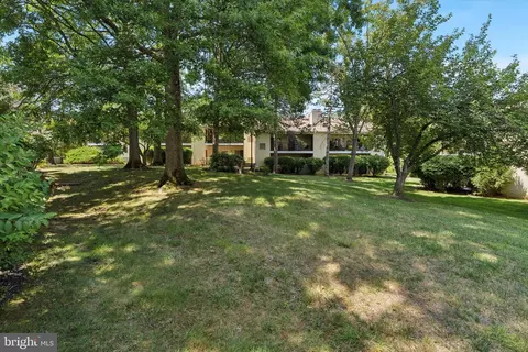 Exterior - 135 Valley Stream Cir, Chesterbrook, PA 19087 photo 4 of 4