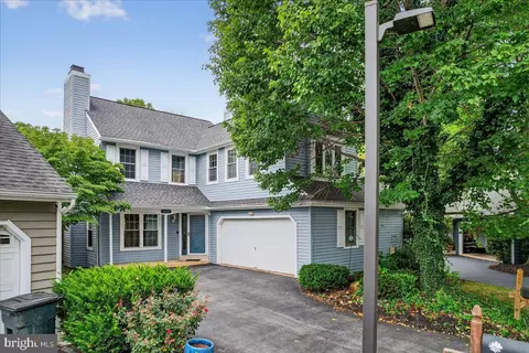 24 Killdeer Ln, Downingtown, PA 19335