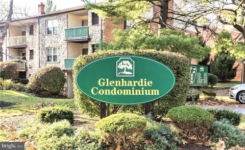 218 Drummers Ln #218, Wayne, PA 19087