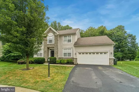 2940 Avebury Stone Cir, Downingtown, PA 19335