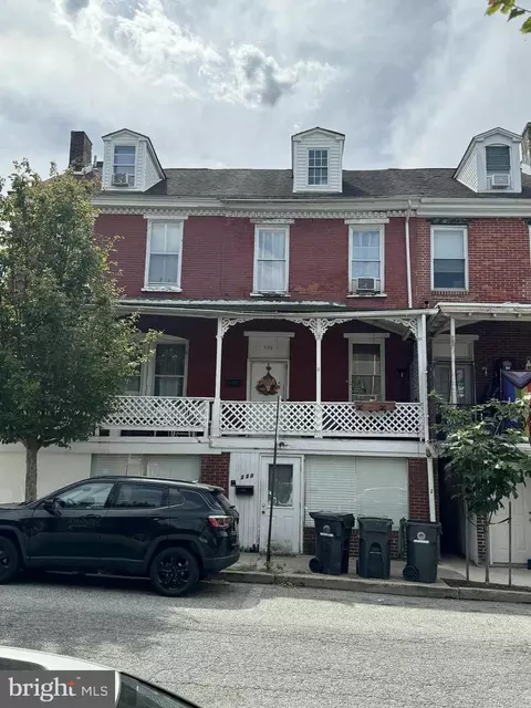 228-230 Church St, Phoenixville, PA 19460
