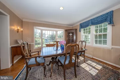 Dining - 681 Fernfield Cir, Wayne, PA 19087 photo 2 of 2