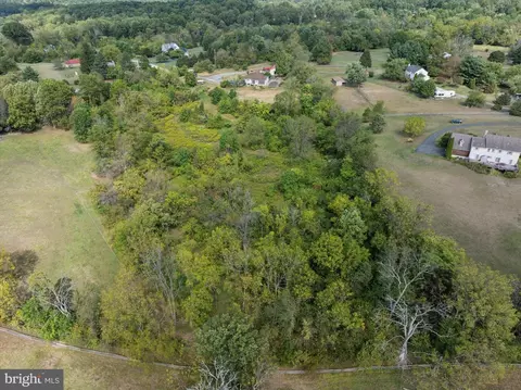View/Area - 714 Ridge Rd, Pottstown, PA 19465 photo 7 of 10
