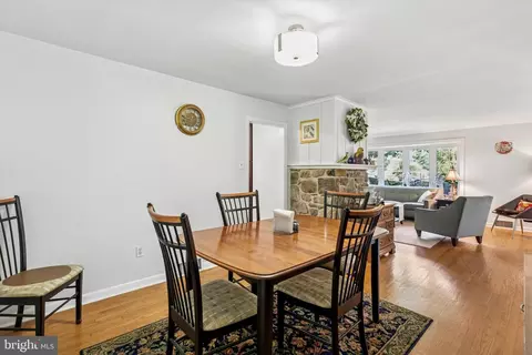 Dining - 908 Hollow Rd, Wayne, PA 19087 photo 3 of 3