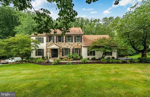 223 Cheshire Cir, West Chester, PA 19380