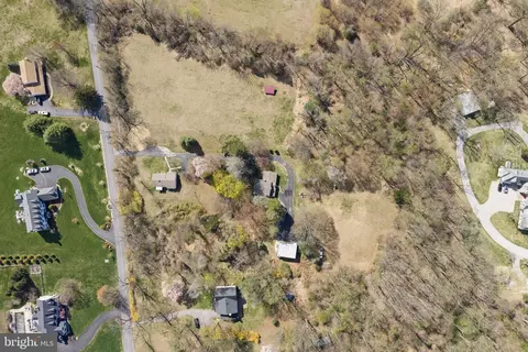 120 Diamond Rock Rd, Phoenixville, PA 19460