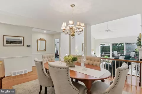 Dining - 33 Wingstone Ln, Devon, PA 19333 photo 2 of 3