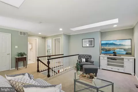 Entry Way - 33 Wingstone Ln, Devon, PA 19333 photo 6 of 7