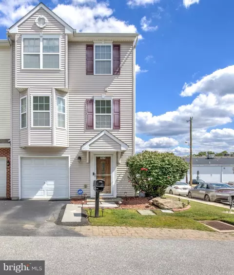 101 Mcguigan Way, Parkesburg, PA 19365