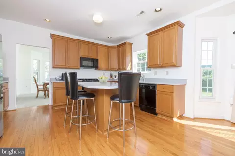 Kitchen - 19 Cameron Ct, Exton, PA 19341 photo 1 of 2