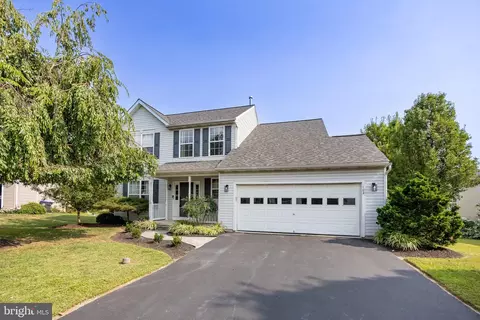 102 Hyacinth Way, Coatesville, PA 19320