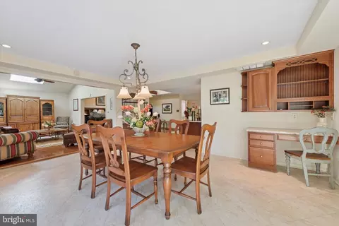856 Monteith Dr, Wayne, PA 19087 photo 15