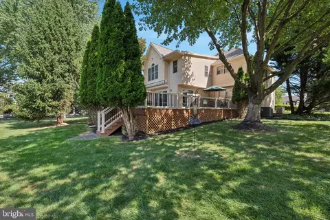 856 Monteith Dr, Wayne, PA 19087 photo 3