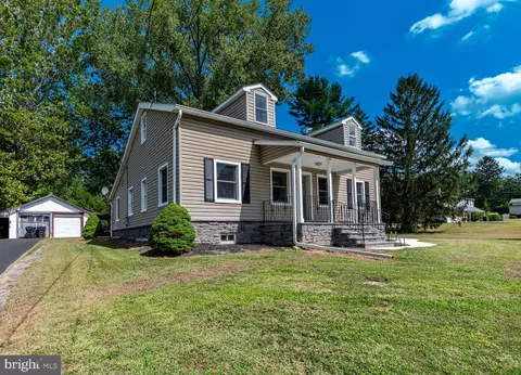 295 Swedesford Rd, Malvern, PA 19355