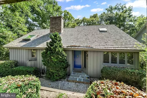 25 Southridge Dr, Kennett Square, PA 19348