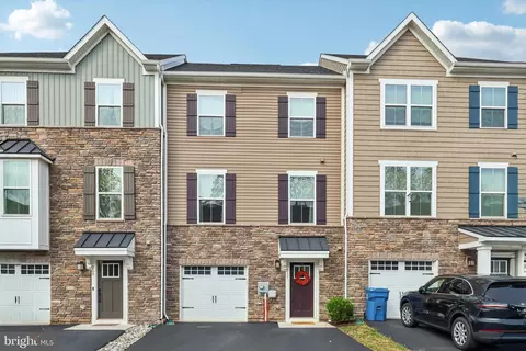 211 Hibiscus Way, Downingtown, PA 19335