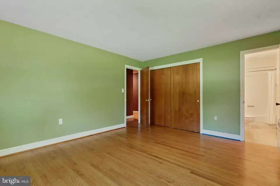 Bedroom - 49 E 7 Stars Rd, Phoenixville, PA 19460 photo 3 of 4