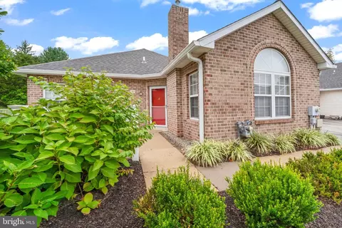161 Village Way #8C, Phoenixville, PA 19460