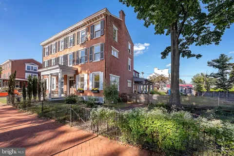 303 S Church St, West Chester, PA 19382