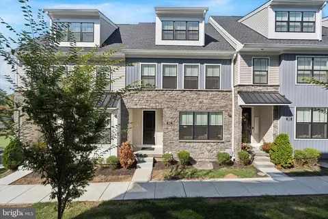 303 Star Tavern Ln, West Chester, PA 19382