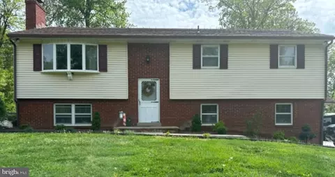 856 Reservoir Rd, Honey Brook, PA 19344