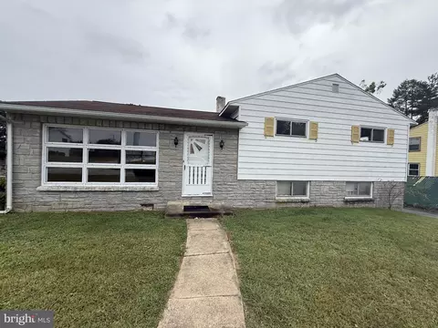 960 N Walnut St, Coatesville, PA 19320