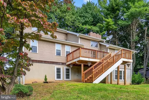 30 White Oak Rd, Landenberg, PA 19350