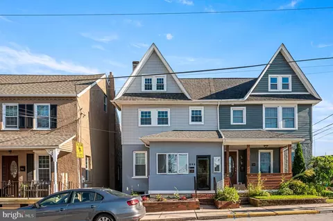 202 E Linden St, Kennett Square, PA 19348