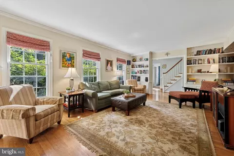 Living - 349 Colket Ln, Wayne, PA 19087 photo 2 of 2