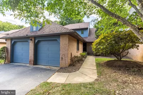 19 Painters Ln, Chesterbrook, PA 19087