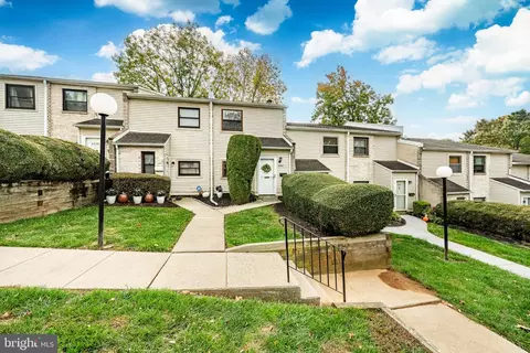 2007 Valley Dr #2007, West Chester, PA 19382