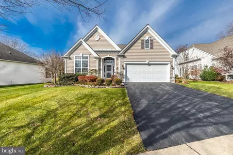 505 Wisteria Dr, Kennett Square, PA 19348