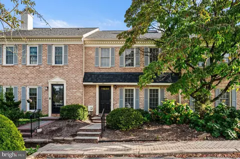 103 Everest Cir #103, West Chester, PA 19382