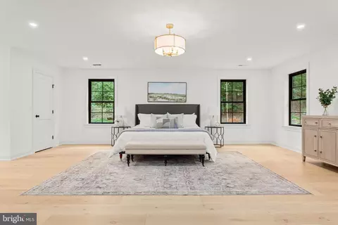 Bedroom - 760 Old Eagle School Rd, Wayne, PA 19087 photo 2 of 10