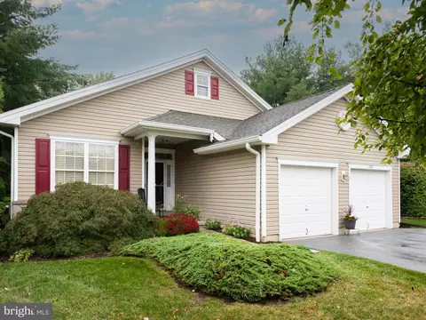 1467 Quaker Rdg #1467, West Chester, PA 19380