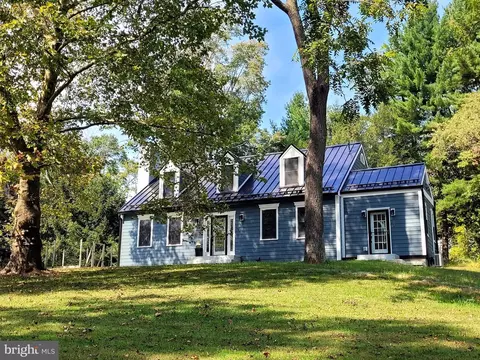 6 Mccarthy Dr, Chadds Ford, PA 19317