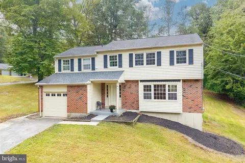454 Concord Ave, Exton, PA 19341