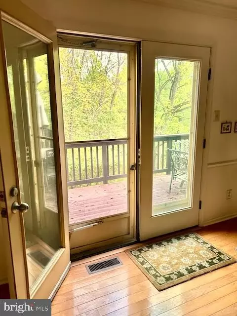 Entry Way - 68 Amity Dr, Chesterbrook, PA 19087 photo 4 of 14