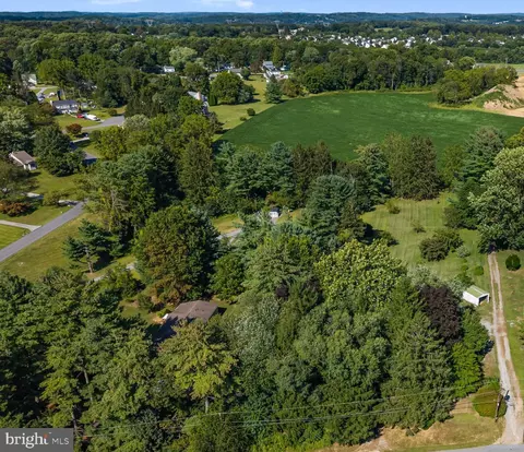 155 Wilmington Rd, Coatesville, PA 19320