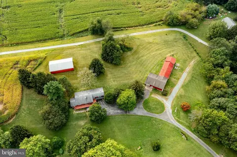 489 Faggs Manor Rd, Cochranville, PA 19330