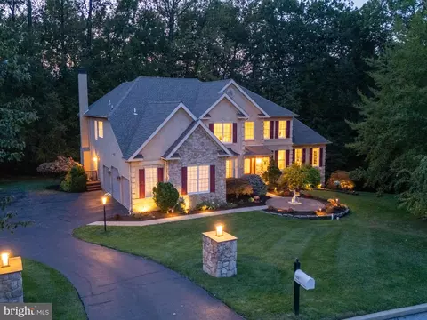 452 Springview Ln, Phoenixville, PA 19460