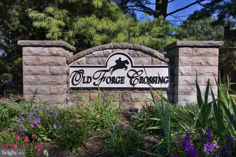 463 Old Forge Xing #463, Devon, PA 19333 photo 34