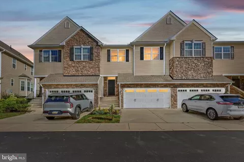184 Race St, Downingtown, PA 19335