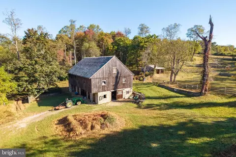 2275 Strasburg Rd, Coatesville, PA 19320