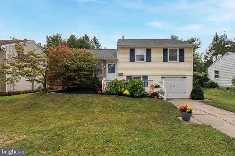 1224 Madison Ave, Phoenixville, PA 19460