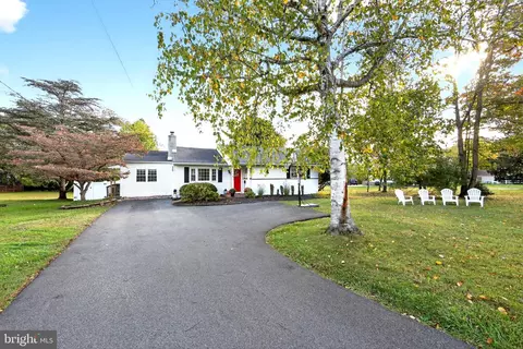119 Waterloo Ave, Berwyn, PA 19312